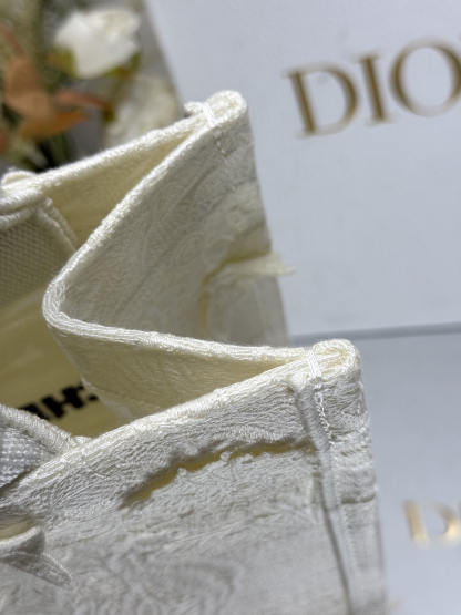 SMALL BOOK TOTE