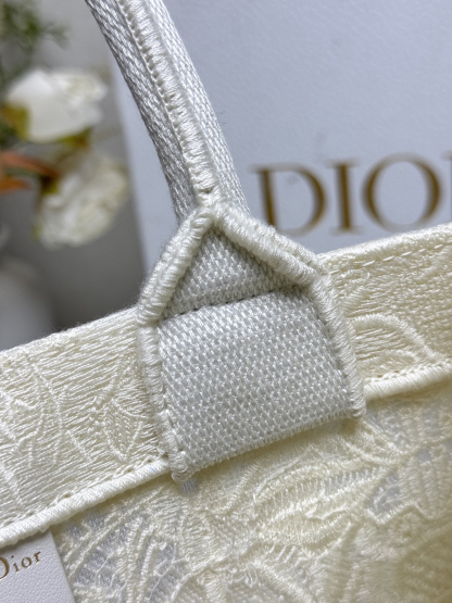 SMALL BOOK TOTE