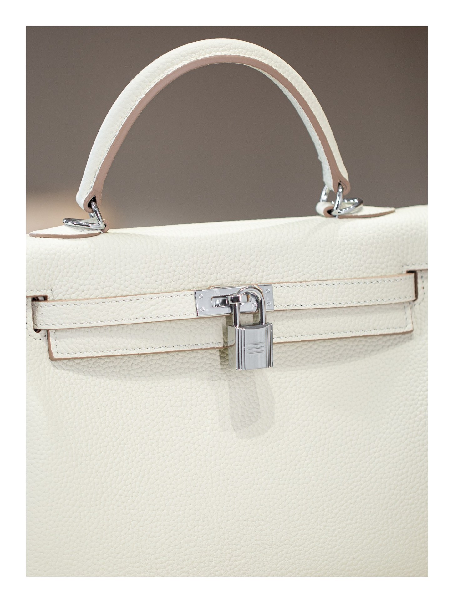 KELLY 25 FIRST LAYER TOGO COWHIDE WHITE