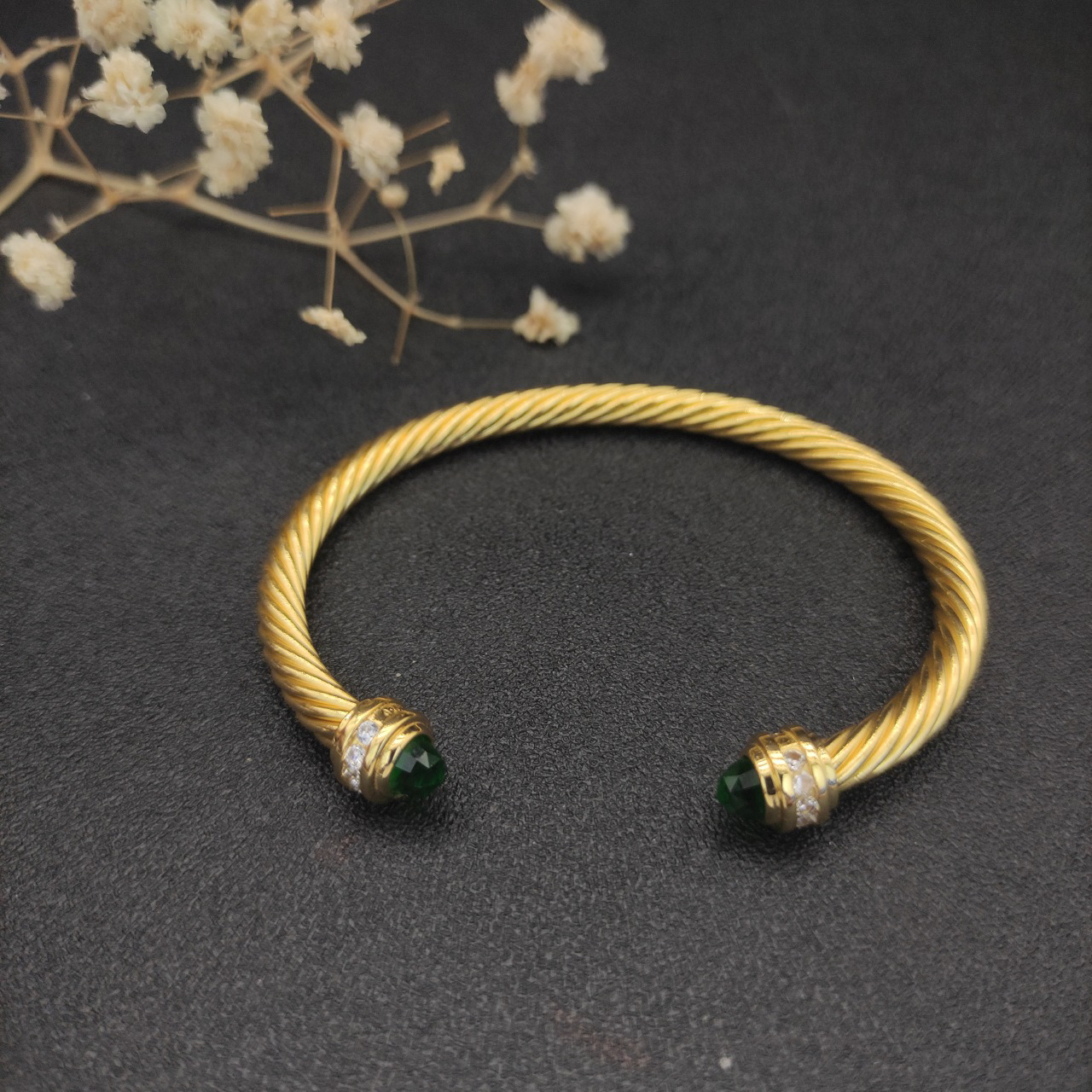 Classic Cablespira® Bracelet 18K Yellow Gold with Dark green crystal and Diamonds, 5mm