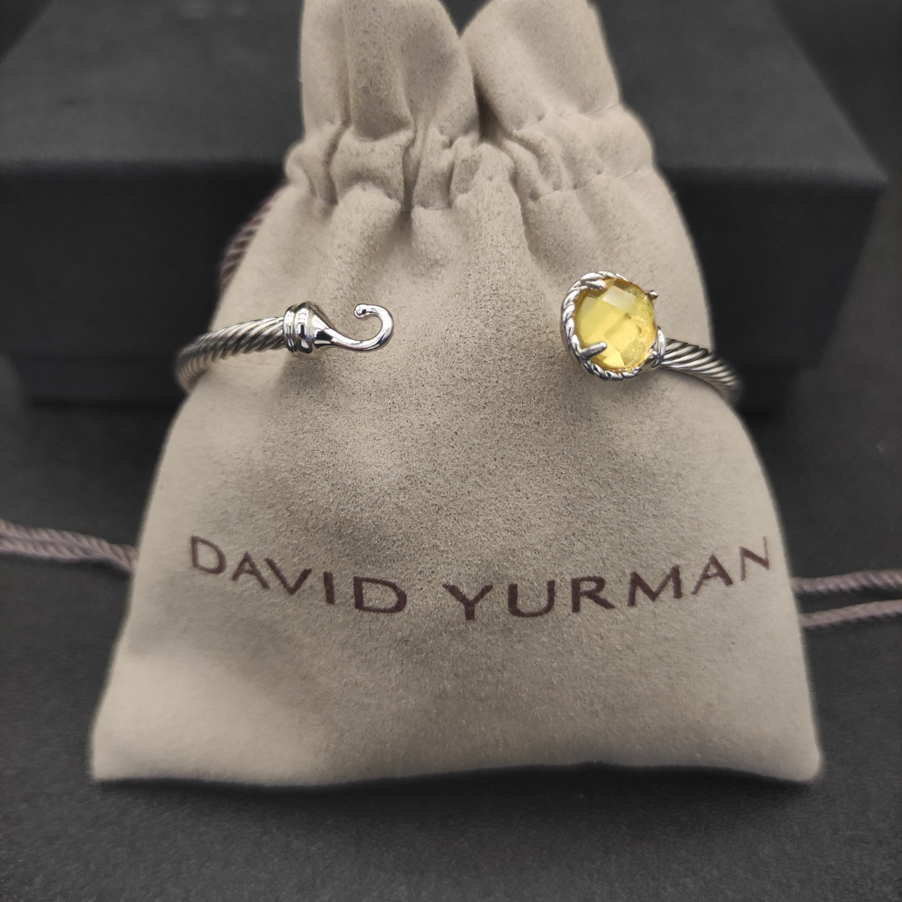 Petite Chatelaine® Bracelet Sterling Silver with Yellow Onyx, 3mm