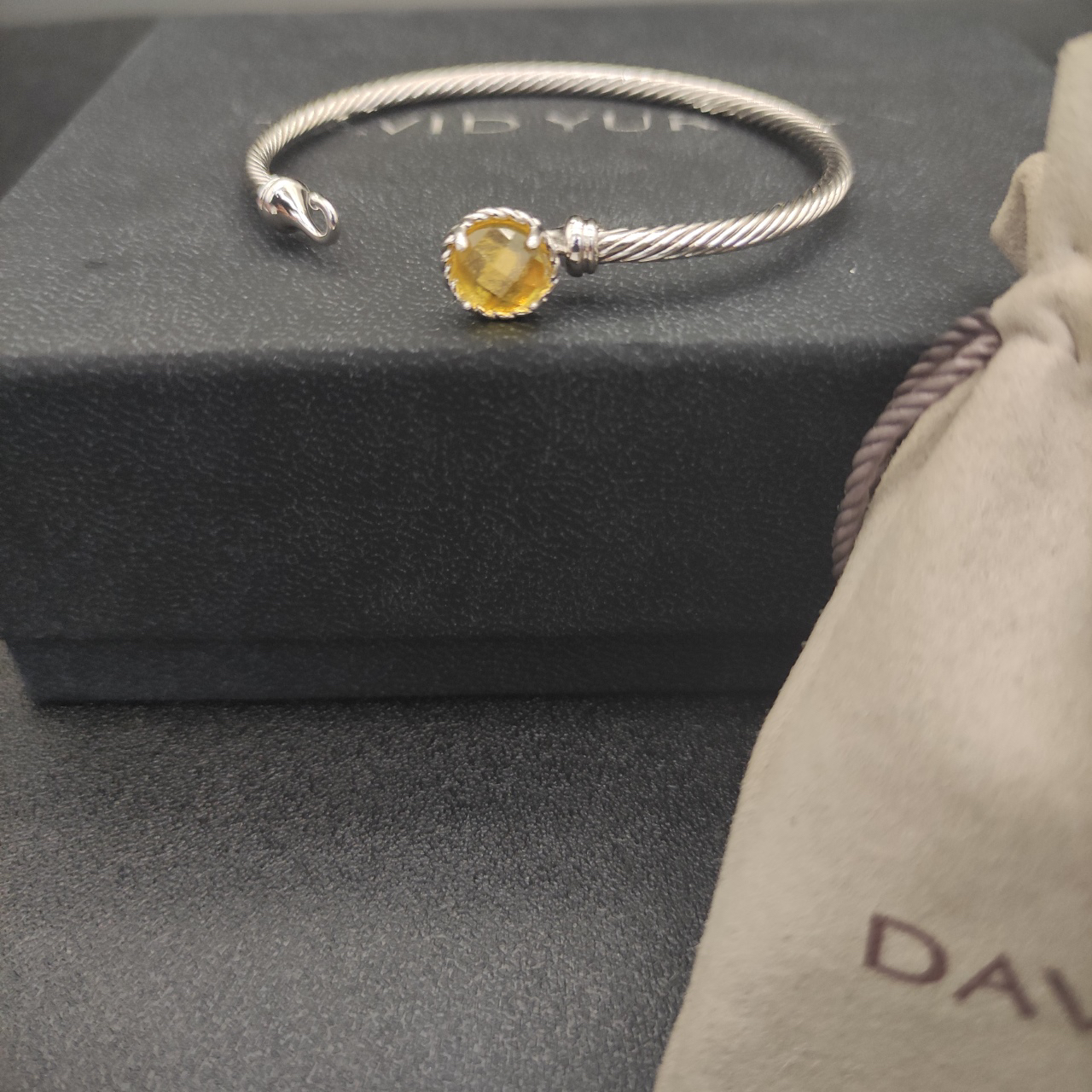 Petite Chatelaine® Bracelet Sterling Silver with Yellow Onyx, 3mm