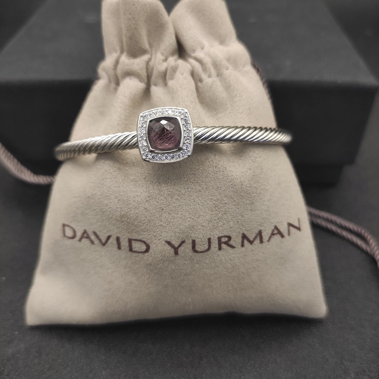 Dathtvid Yurthtman  Sterling Silver Diamond Garnet 4mm Noblesse Cable Bracelet