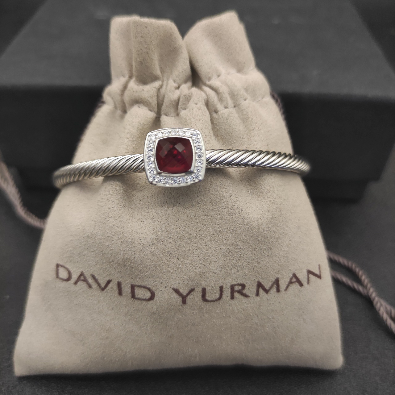 Dathtvid Yurthtman  Sterling Silver Diamond Ruby 4mm Noblesse Cable Bracelet