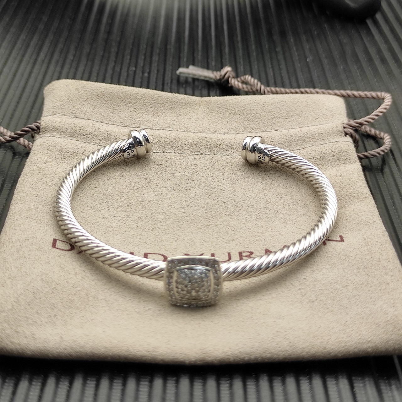 Dathtvid Yurthtman  Sterling Silver Diamond 4mm Noblesse Cable Bracelet