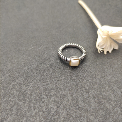 DY Mercer®Stone Ring Sterling Silver with Pearl, 0.6cm