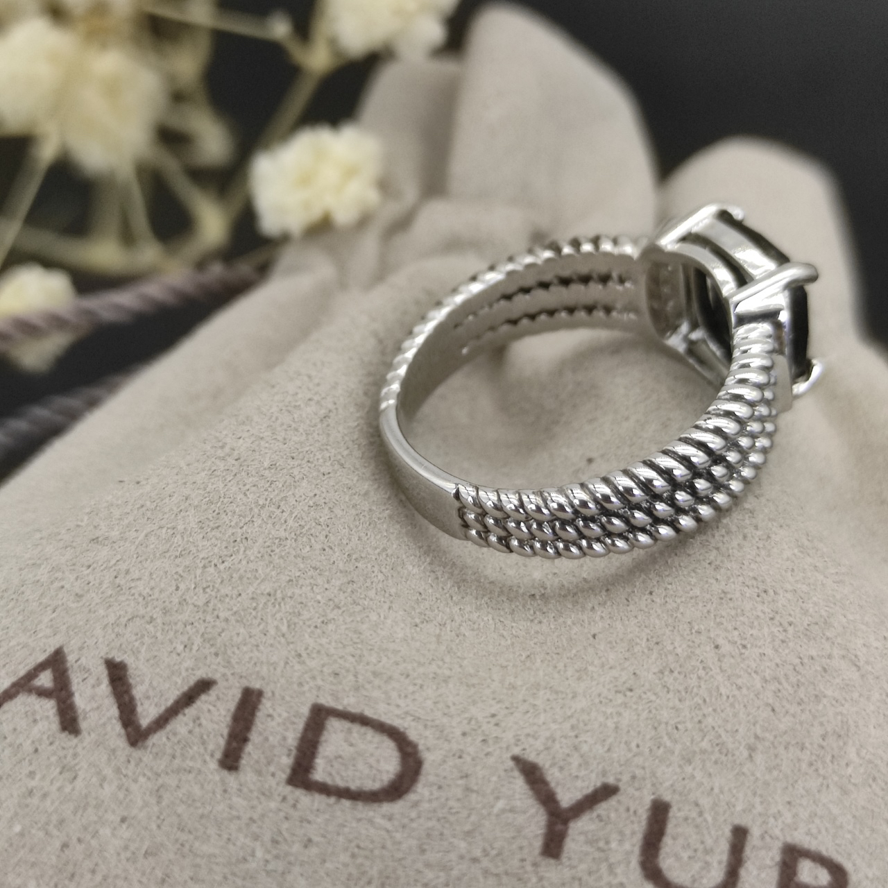 Petite Wheaton® Ring Sterling Silver with Garnets and Diamonds, 10mm