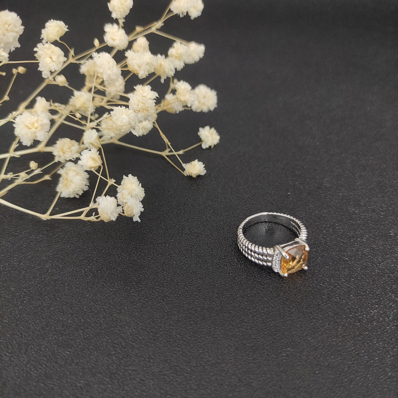 Petite Wheaton® Ring Sterling Silver with Citrine and Diamonds, 10mm