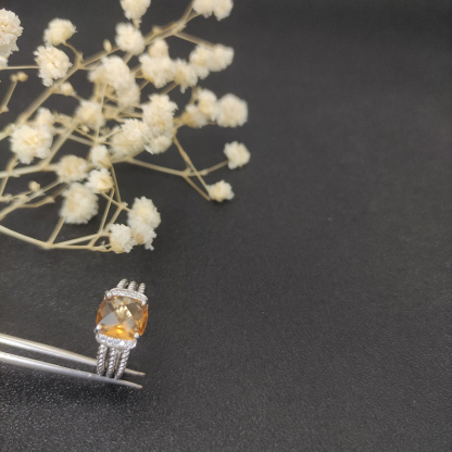 Petite Wheaton® Ring Sterling Silver with Citrine and Diamonds, 10mm