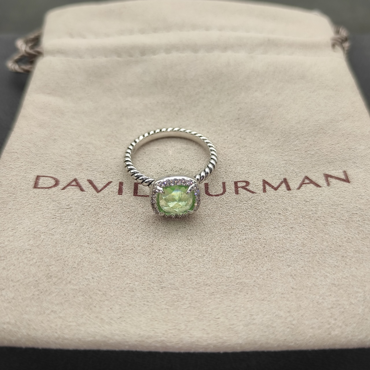 Petite Chatelaine® Pavé Bezel Ring Sterling Silver with Peridot and Diamonds, 7mm