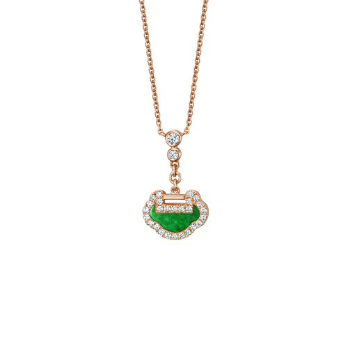 Green pendant necklace for women