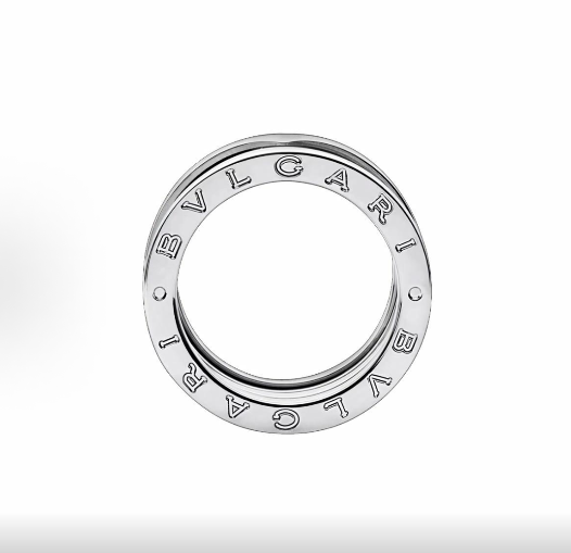 Engraved rings, suitable for both men and women.