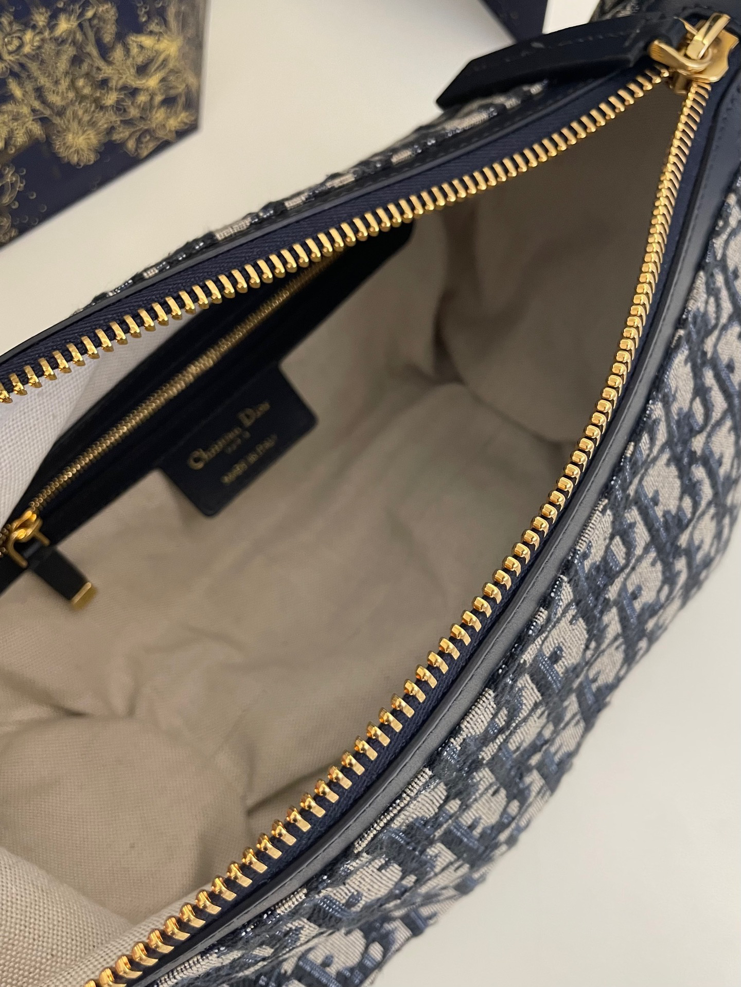 D-Journey handbag