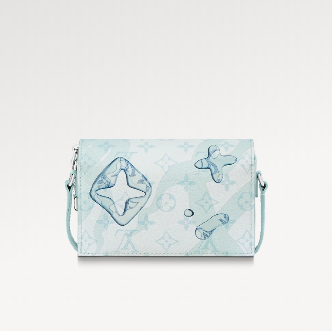 Steamer Wearable Wallet M22637