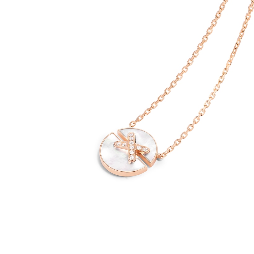 Jeux de Liens Harmony Mother-of-pearl small model pendant
