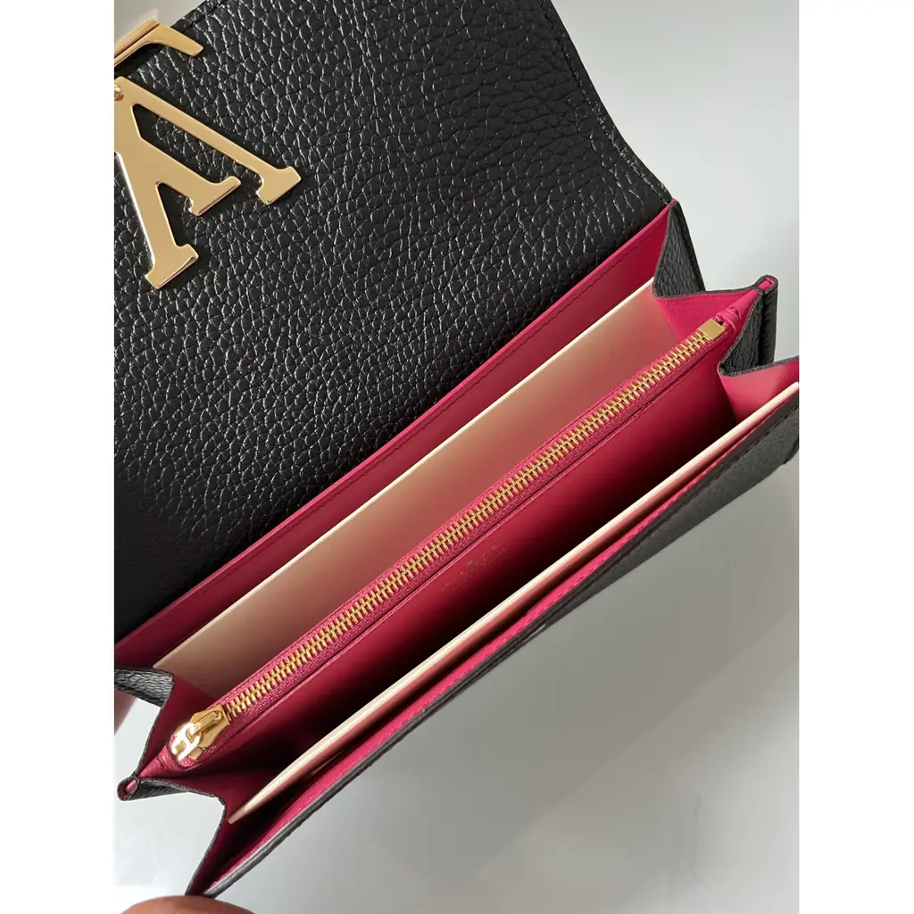 A23 purse