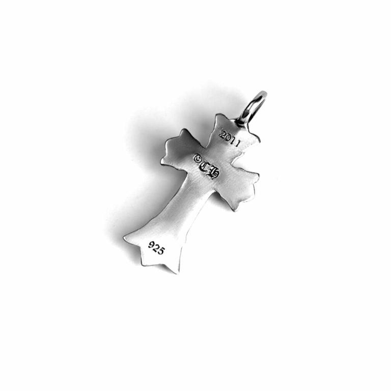 SMALL DOUBLE CROSS PENDANT