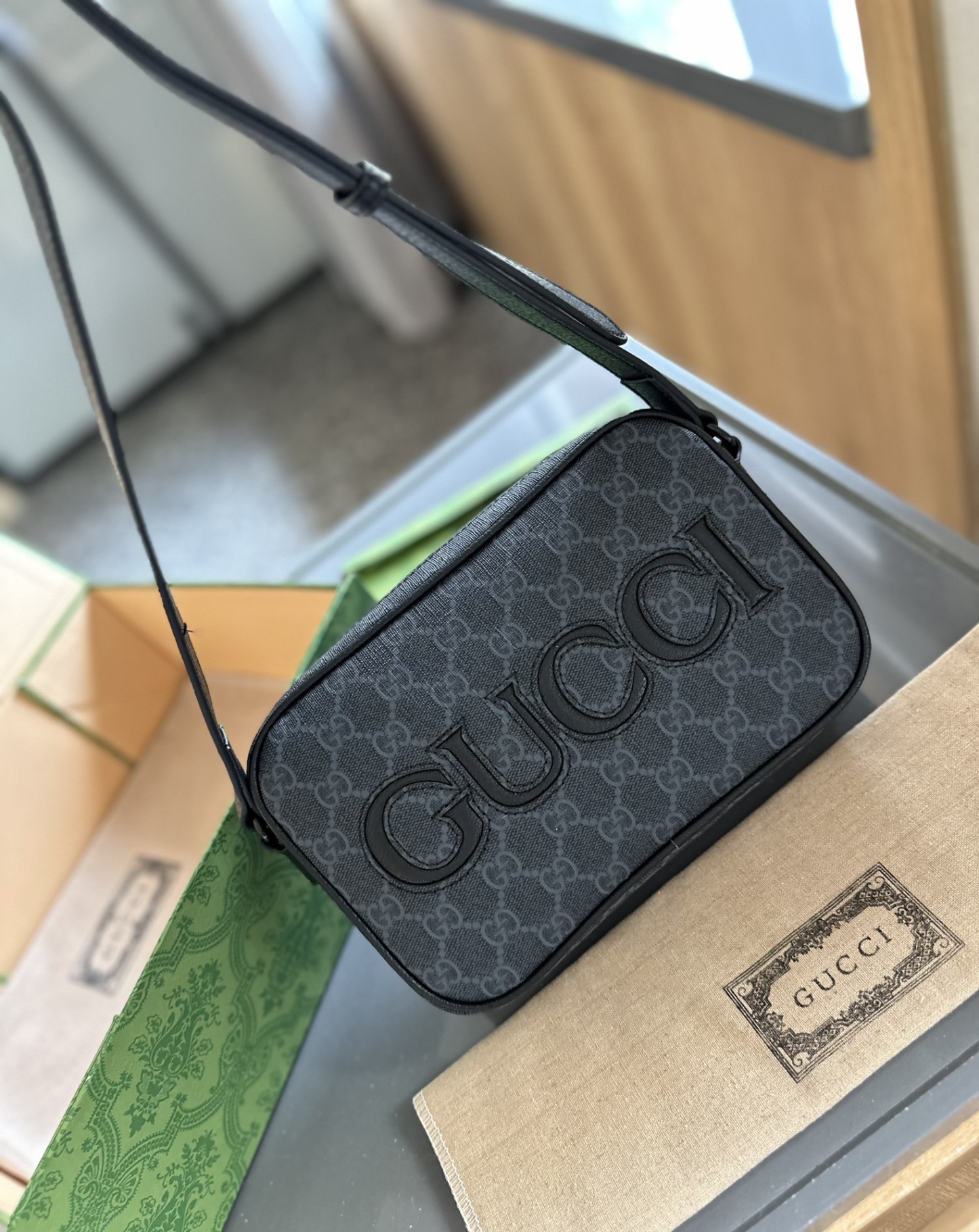 MINI SHOULDER BAG