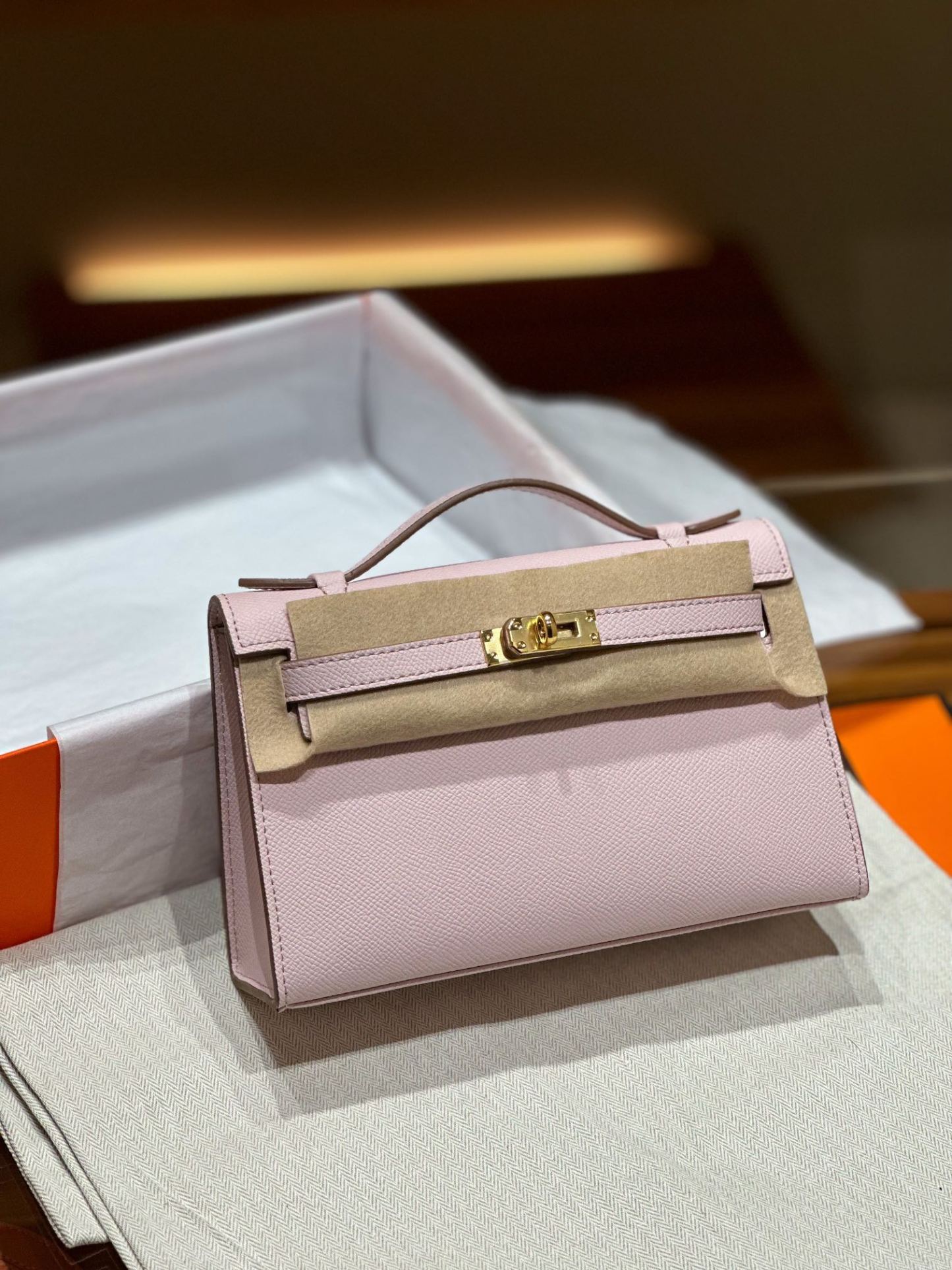 Herthtmes  Epsom Kelly Pochette Clutch