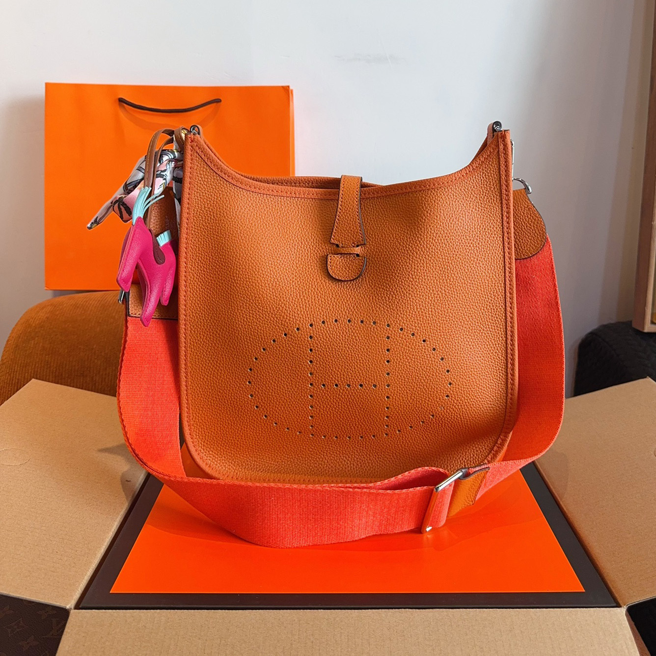 Evelyne  28 bag