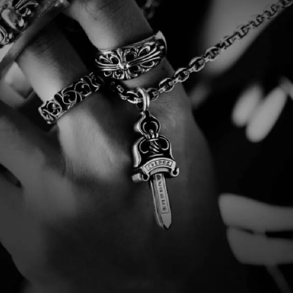 FLORAL CROSS RING