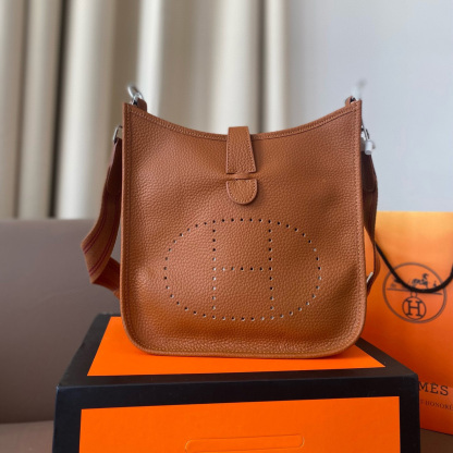 Evelyne   25  bag  z-2
