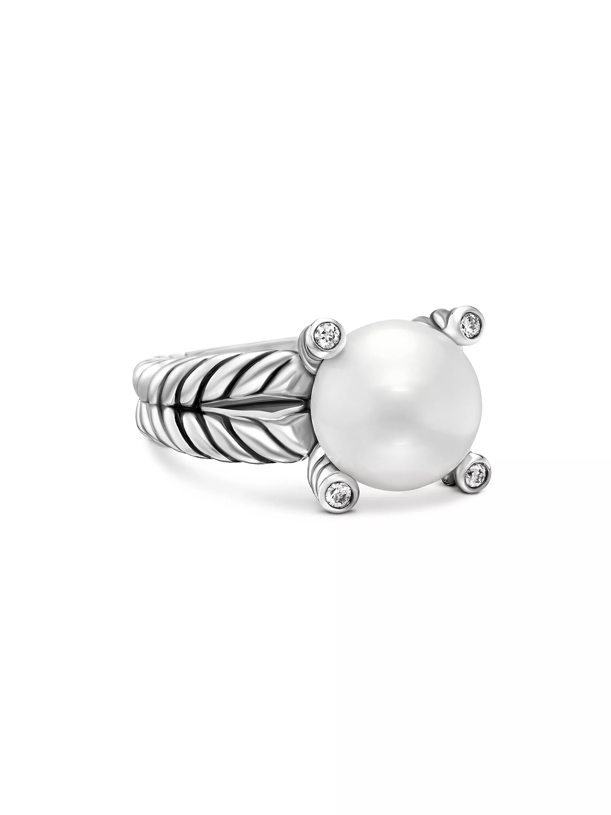 Dathtvid Yurthtman  Cable Collectibles® Pearl Ring with Diamonds