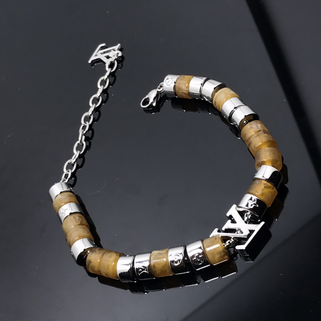 MONOGRAM CHAIN BRACELET