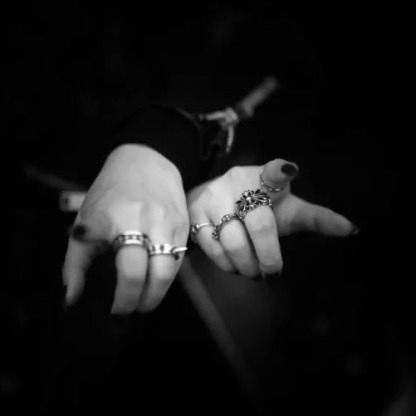 SBT BAND RING