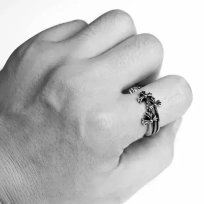 CEMETERY HOOP RING