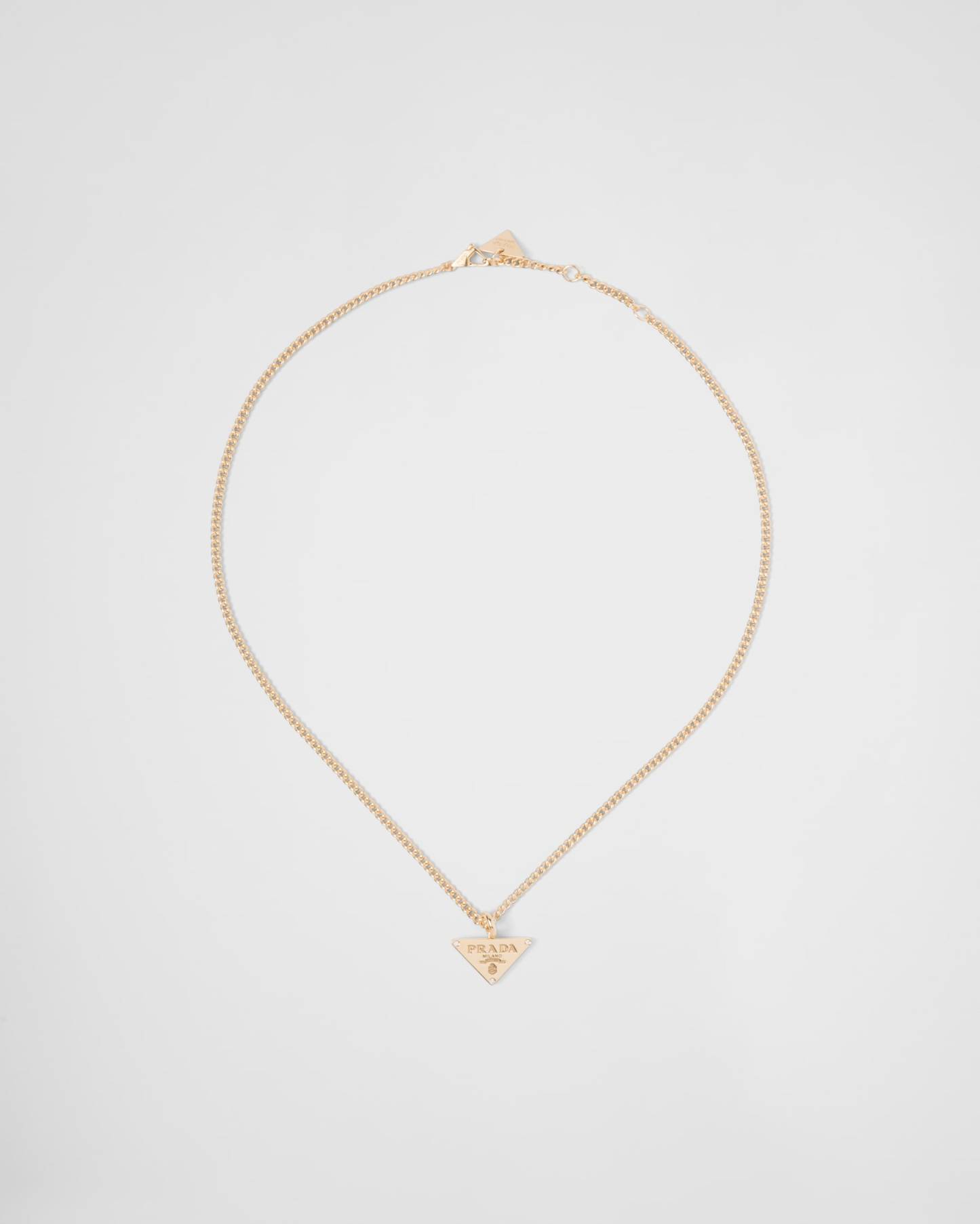 Eternal Gold pendant necklace in yellow gold with diamonds