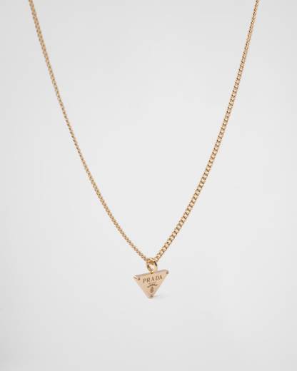 Eternal Gold pendant necklace in yellow gold with diamonds
