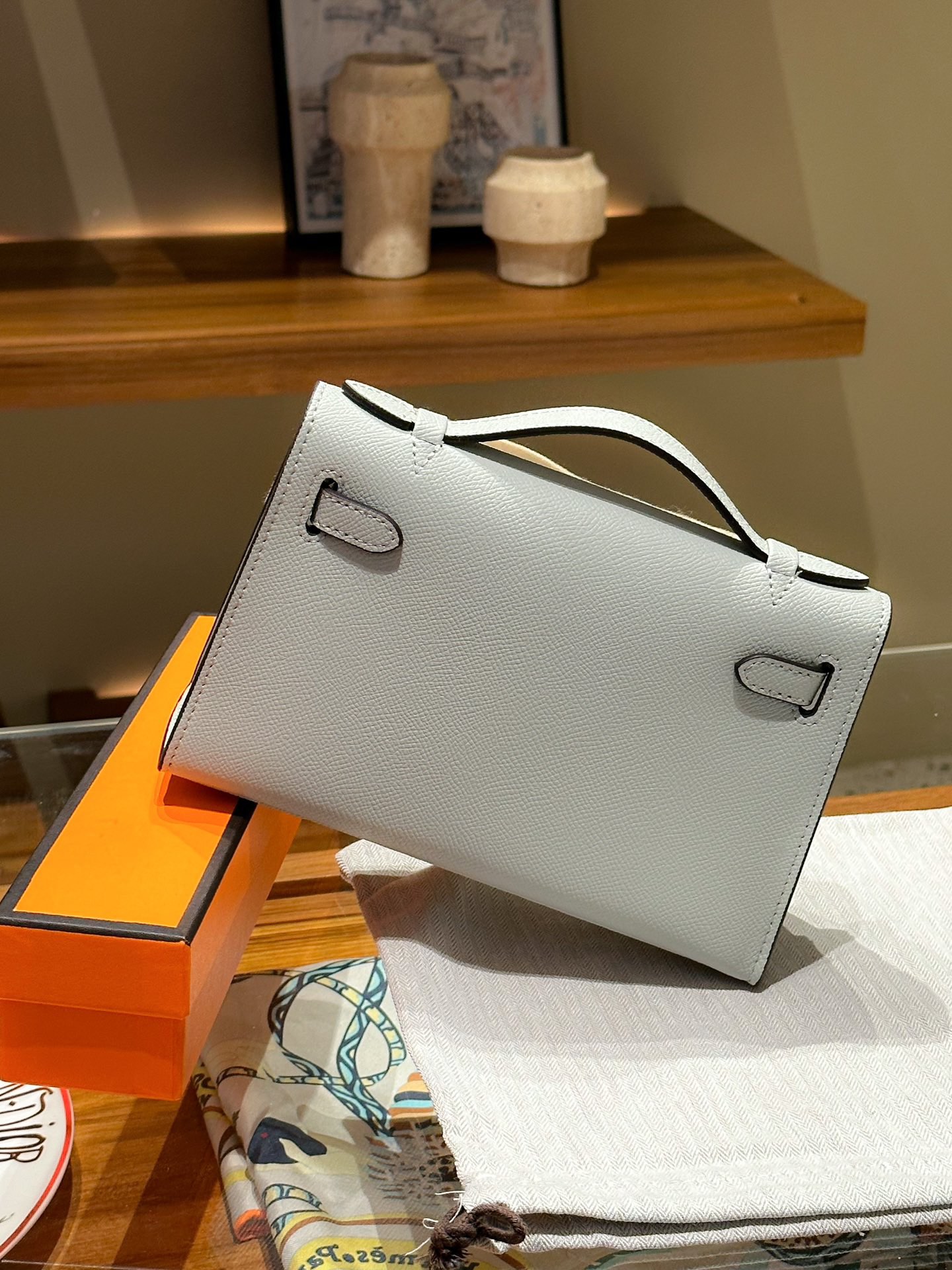 Herthtmes  Epsom Kelly Pochette Clutch