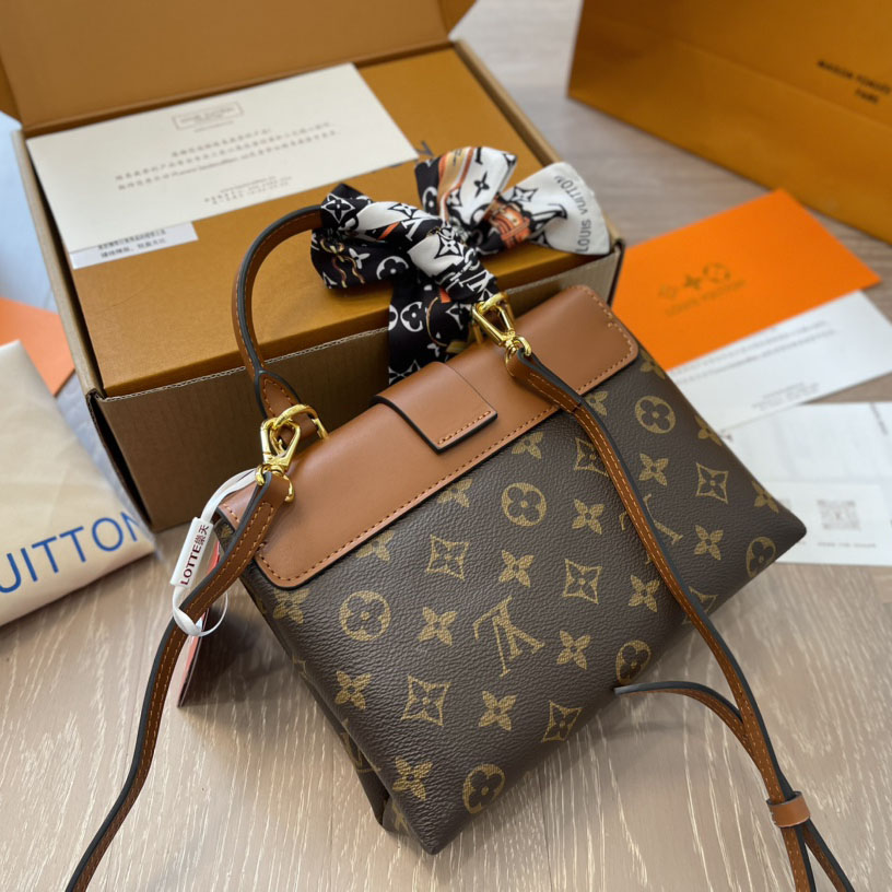 Monogram Locky BB Caramel