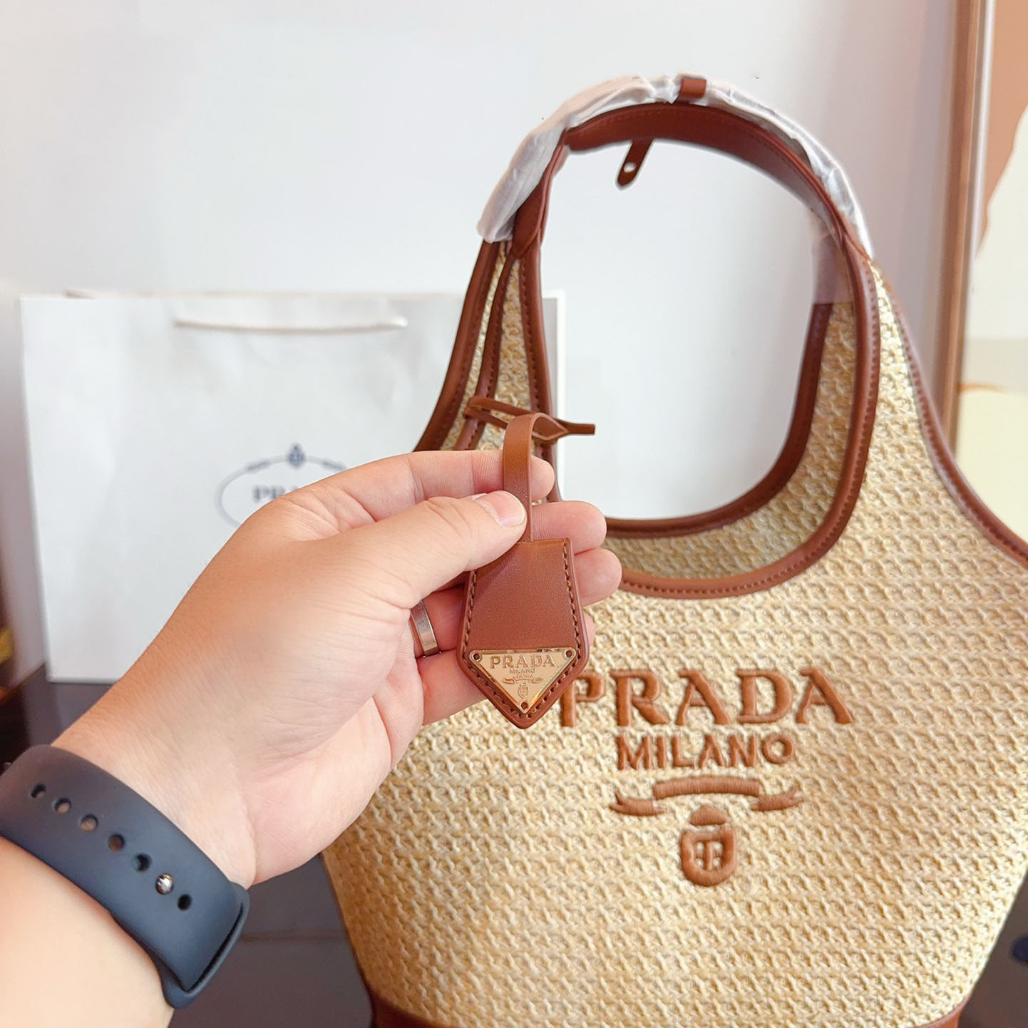 *mini-buckle bag
