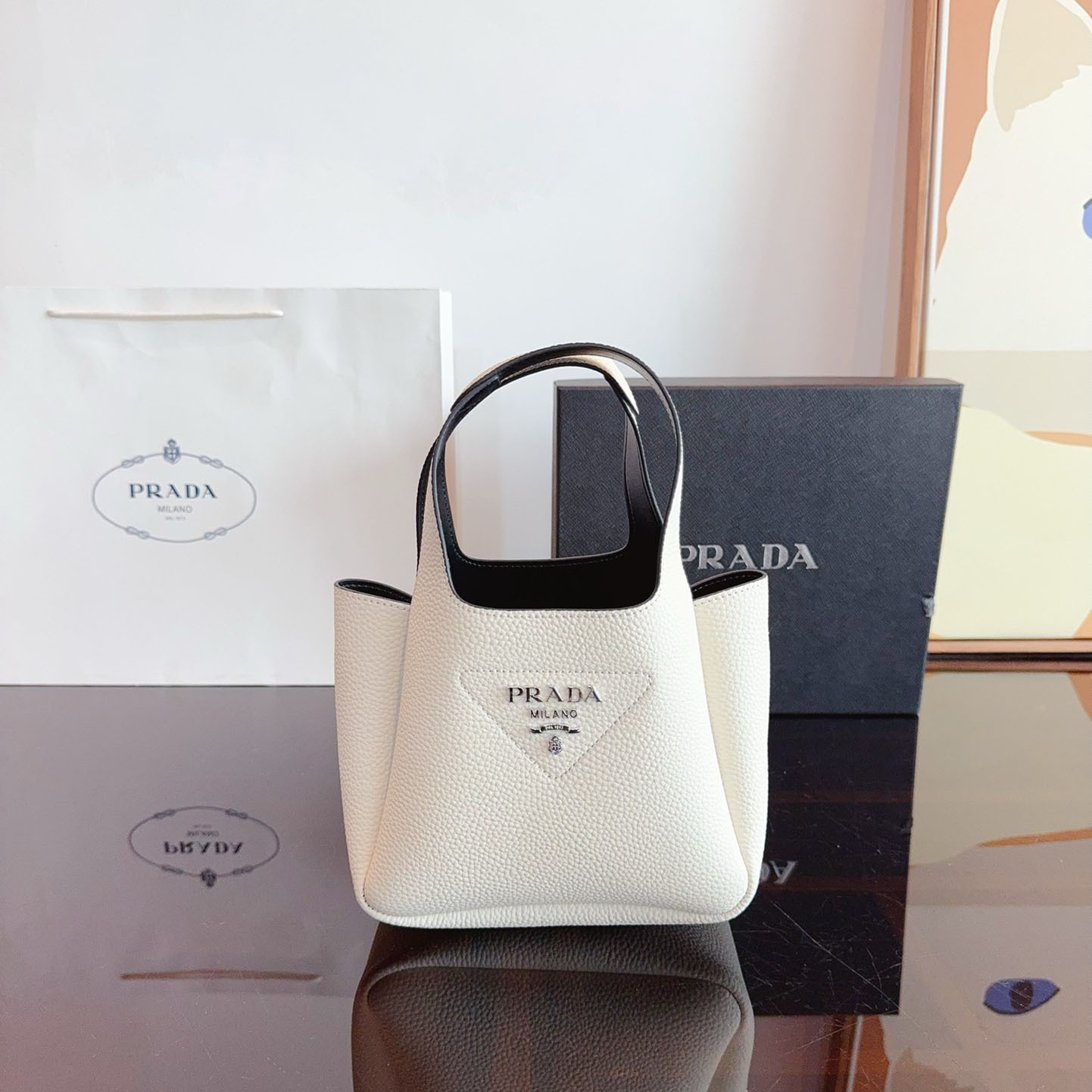 *Leather mini bag