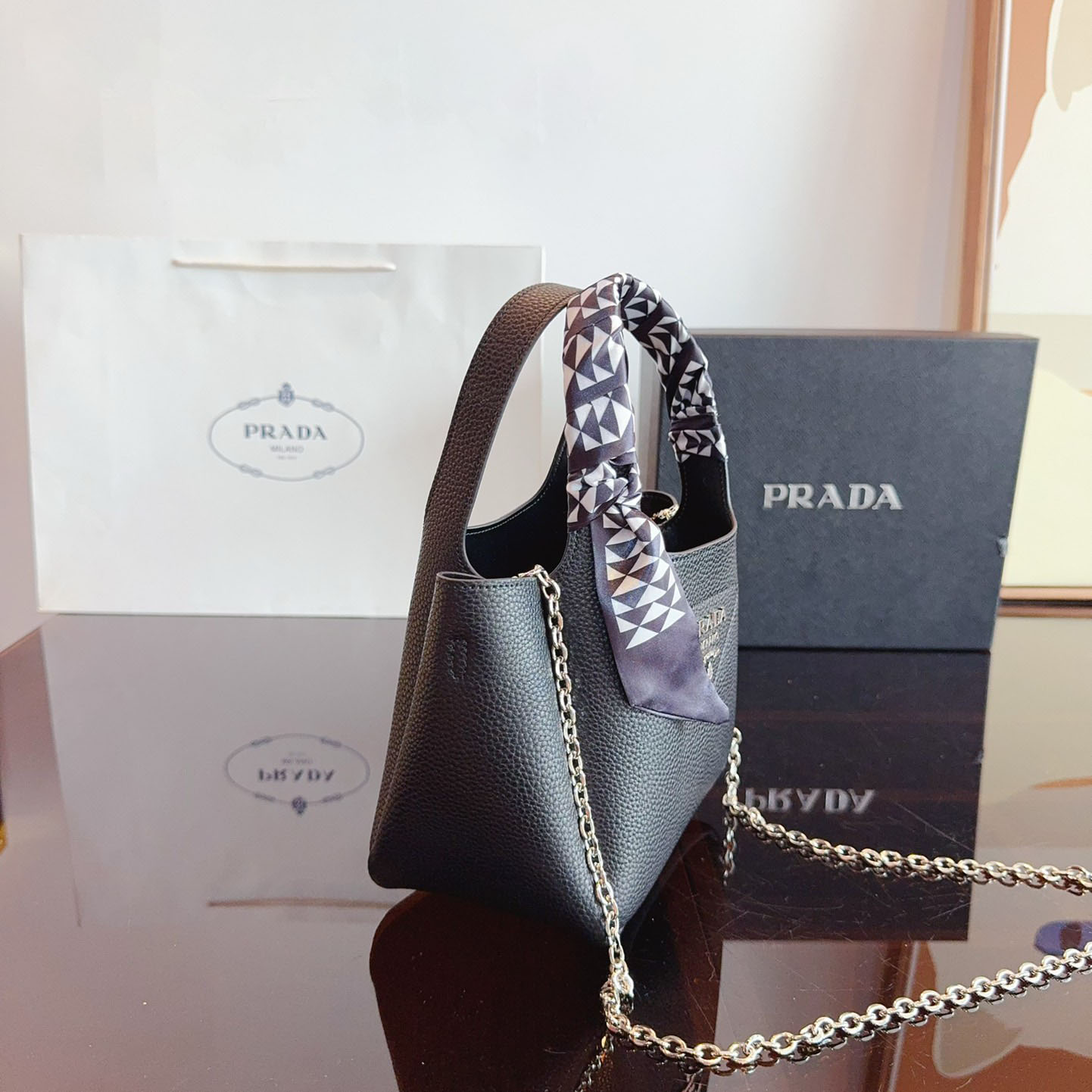 *Leather mini bag