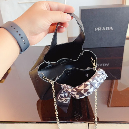 *Leather mini bag