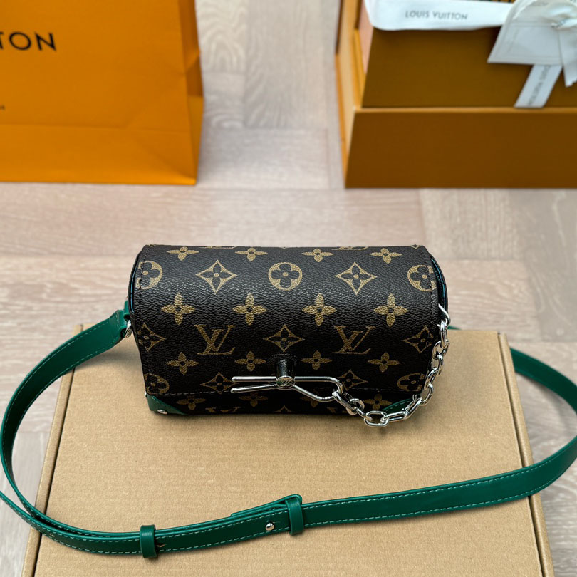 *Steamer Wearable Wallet