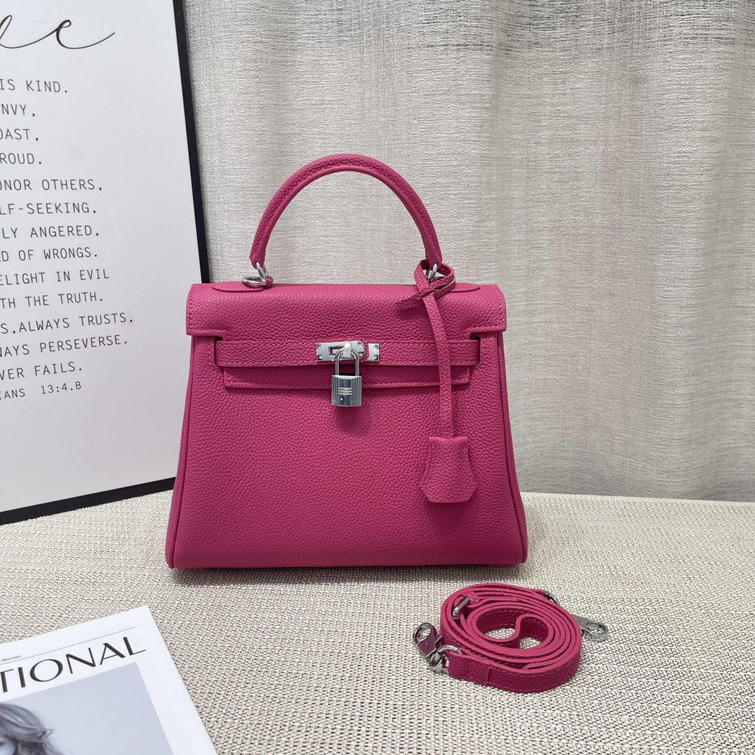 Herthtmes Togo Birkin 20/25 Bottle Red Bag