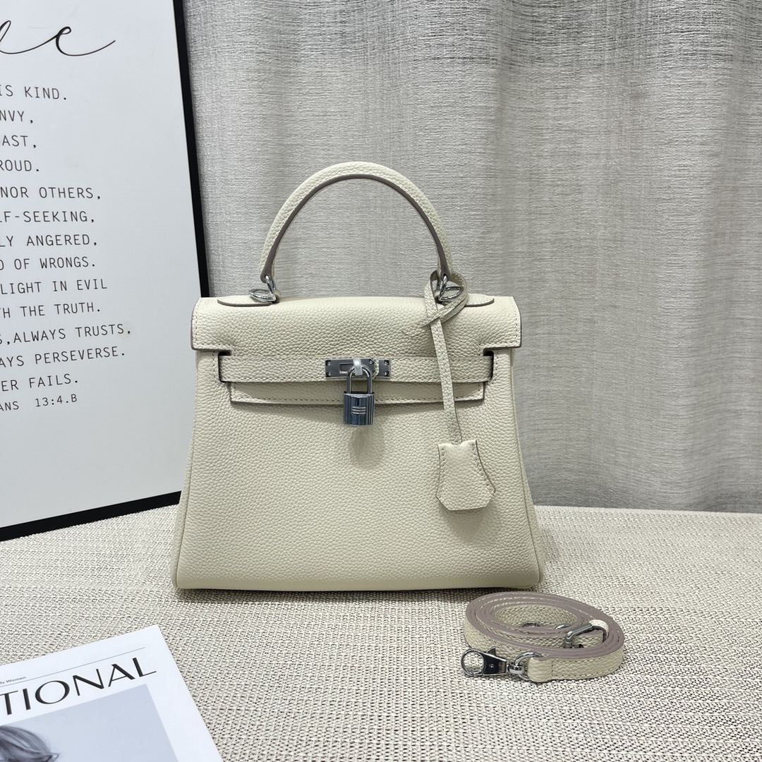 Herthtmes Togo Birkin 20/25 Bottle White Bag