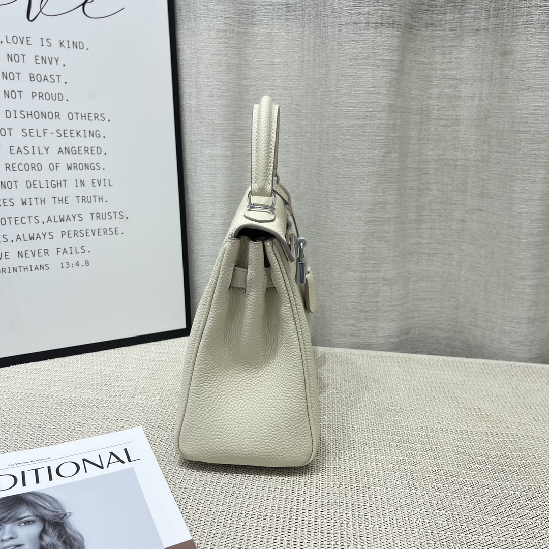 Herthtmes Togo Birkin 20/25 Bottle White Bag