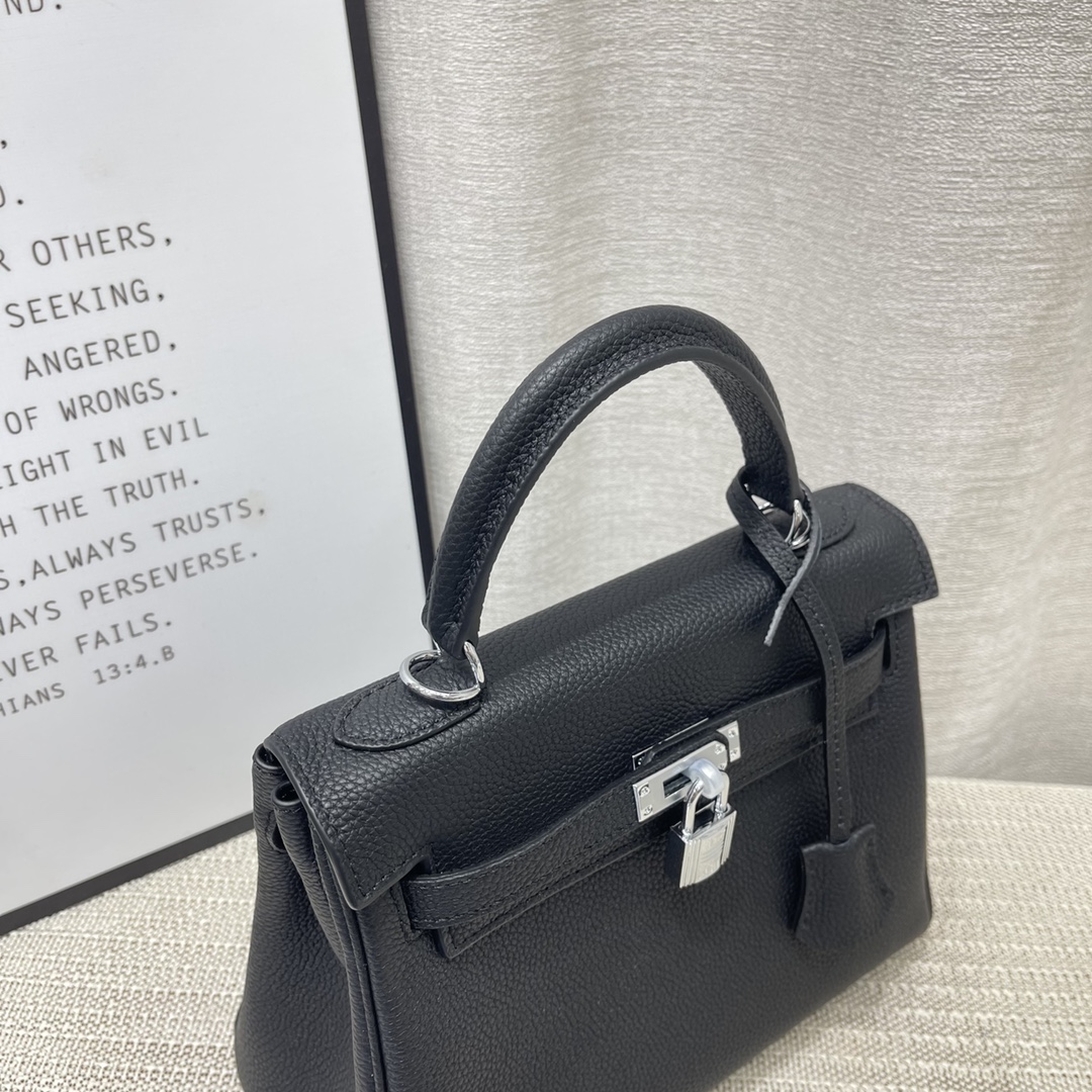Herthtmes Togo Birkin 20/25 Bottle Black Bag