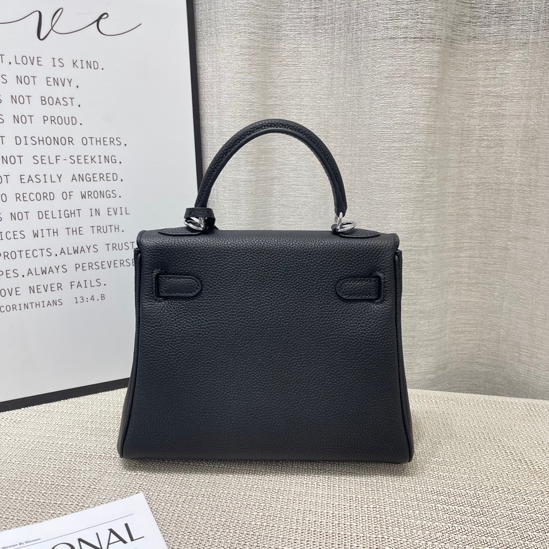 Herthtmes Togo Birkin 20/25 Bottle Black Bag