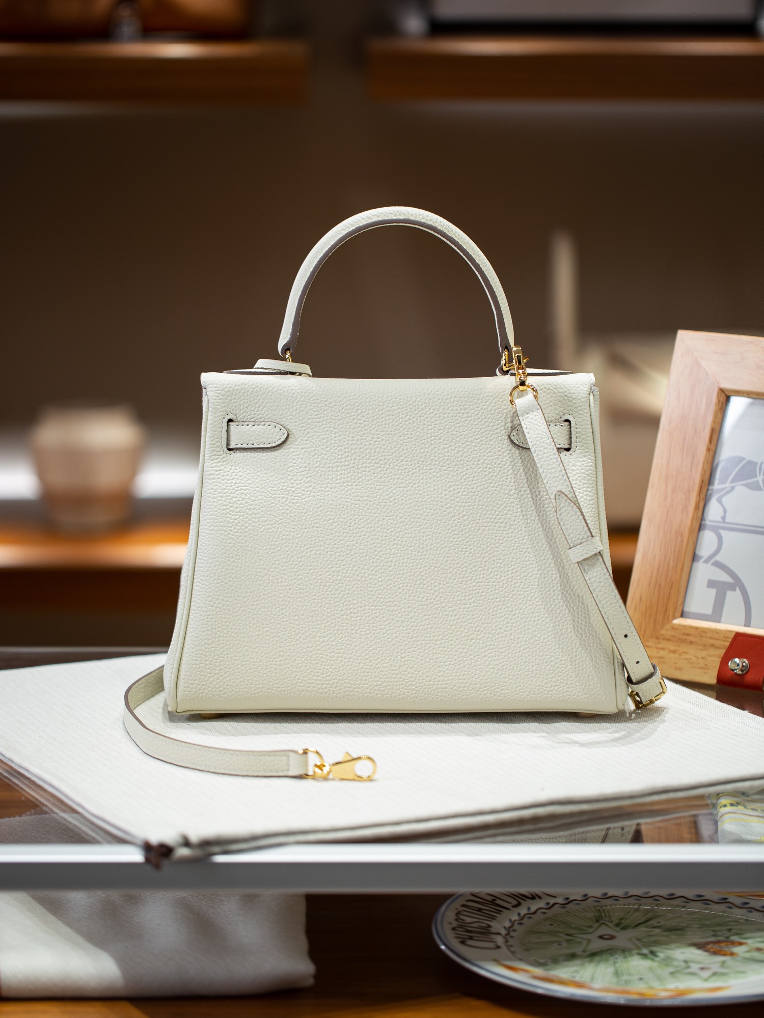 KELLY 28 FIRST LAYER TOGO COWHIDE WHITE