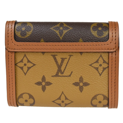A10 purse