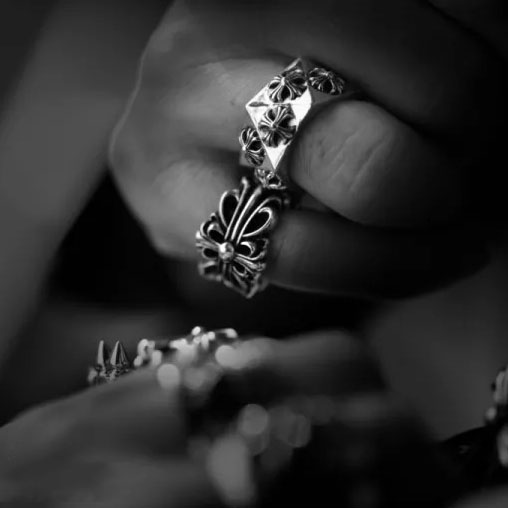 DOUBLE FLORAL RING