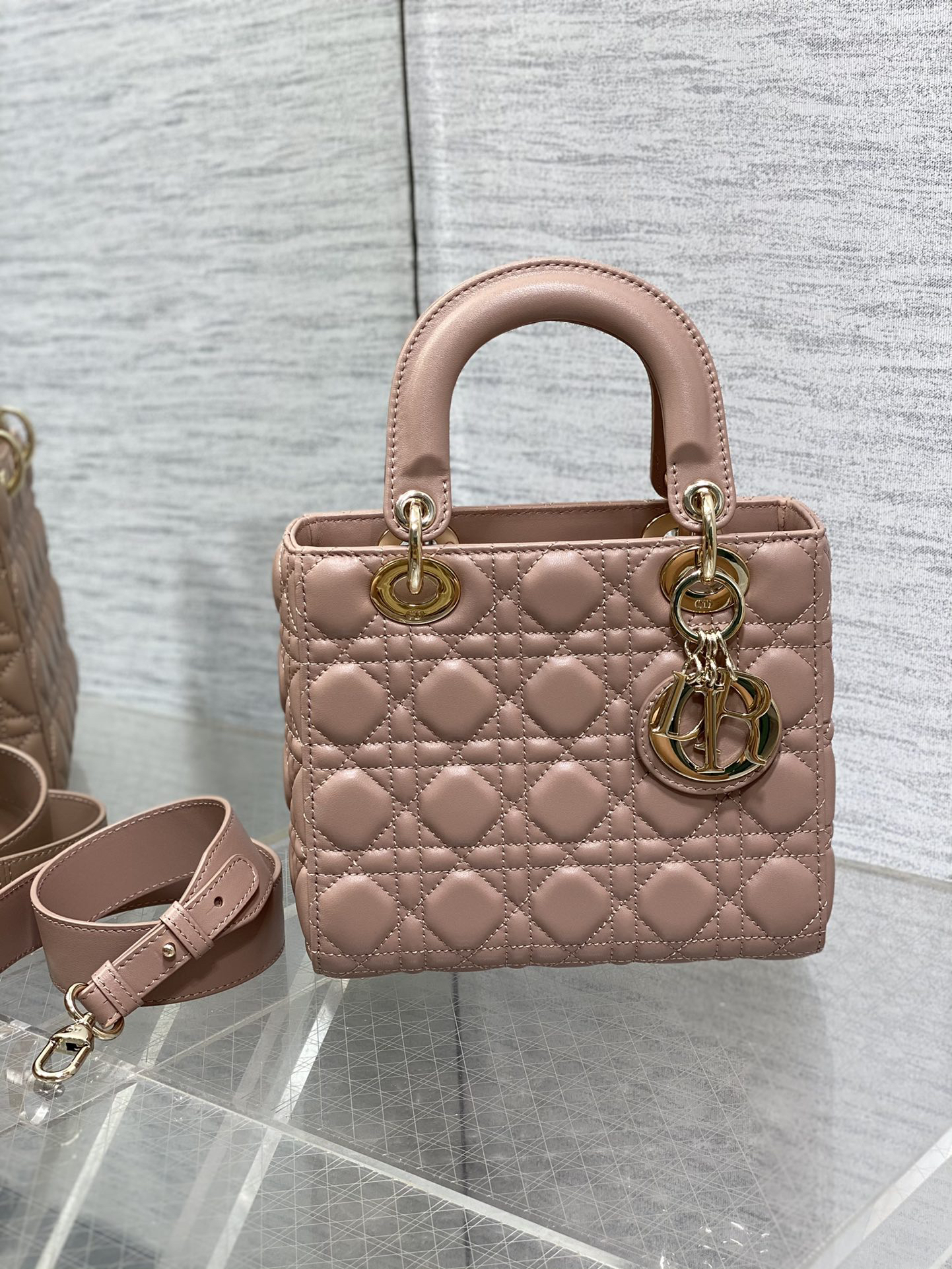 MEDIUM LADY  BAG