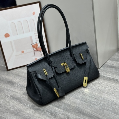 Herthtmes  Taurillon Clemence JPG Birkin  40