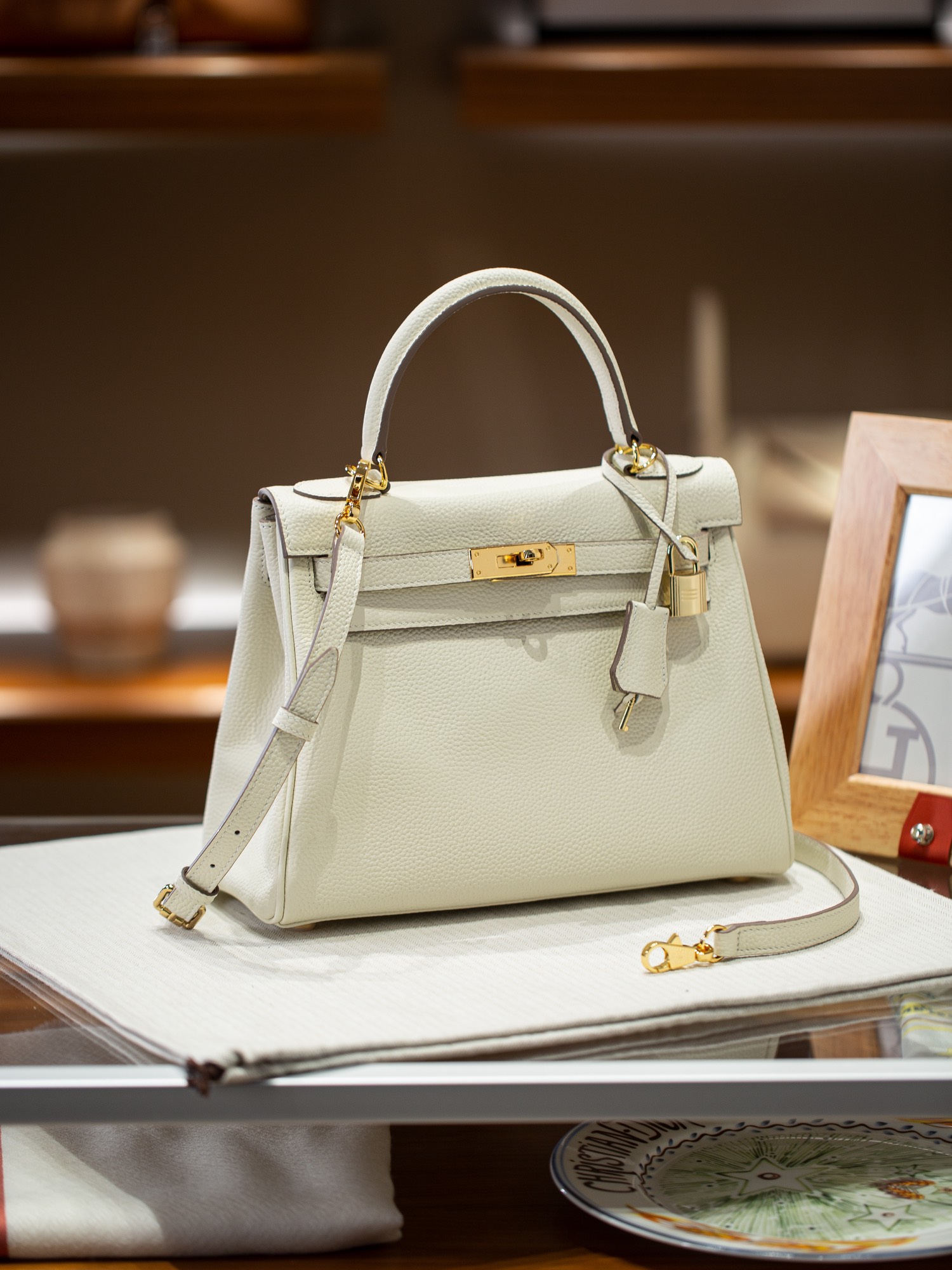 KELLY 28 FIRST LAYER TOGO COWHIDE WHITE